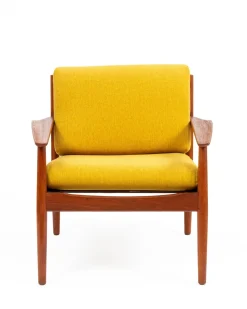 Arne Vodder zugeschriebenes dänisches Teak Sofa und Sessel für Glostrup Furniture Factory, 1960er, 3er Set