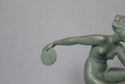 Art Deco Babbitt Tänzerin aus Gusseisen von Derenne, 1930