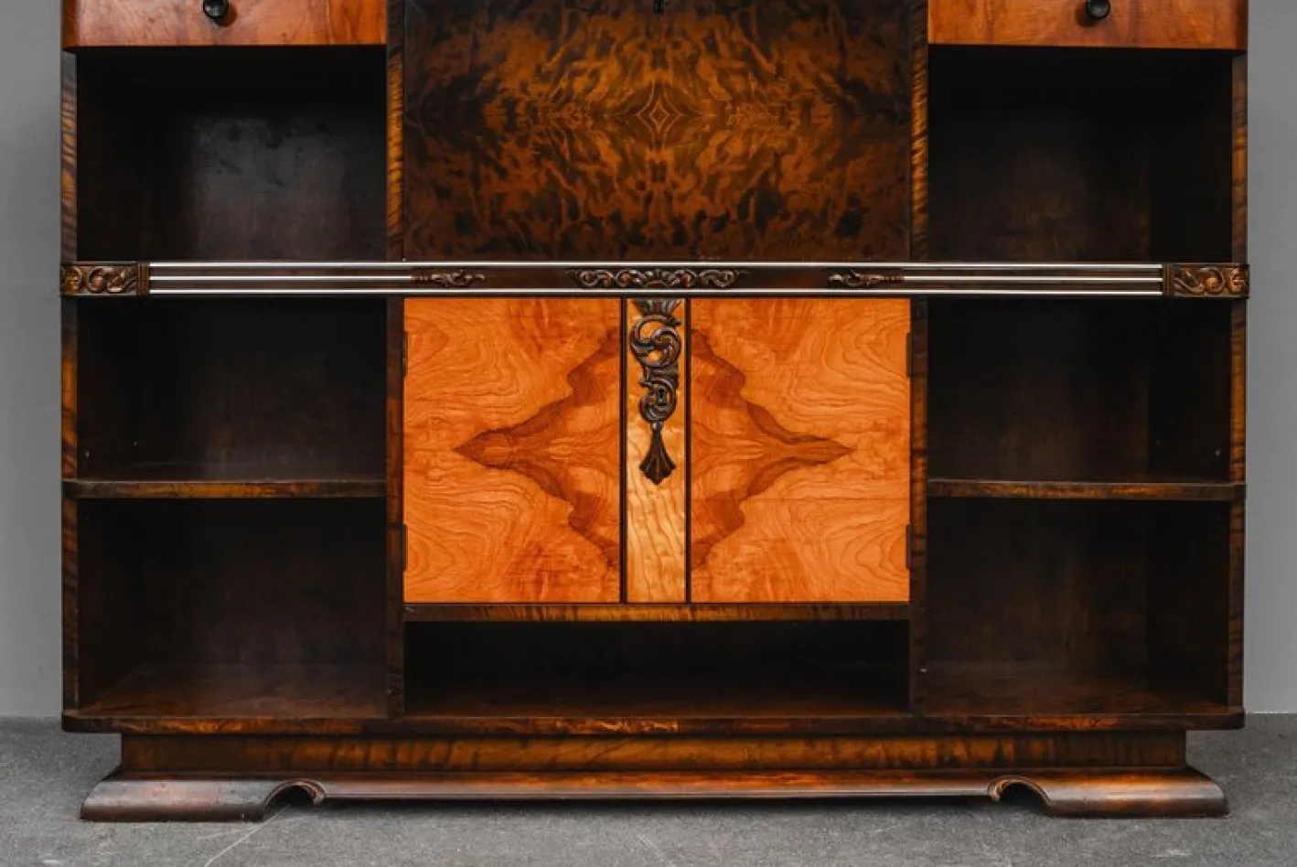 Art Deco Bücherregal mit Sekretär aus Birke & Nussholz