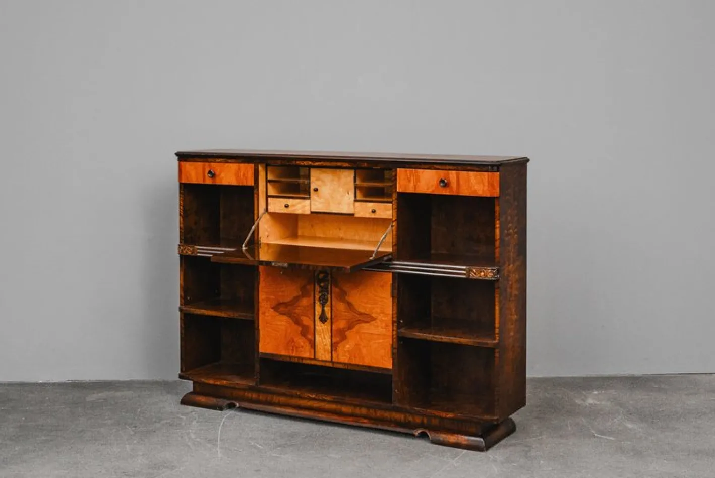 Art Deco Bücherregal mit Sekretär aus Birke & Nussholz