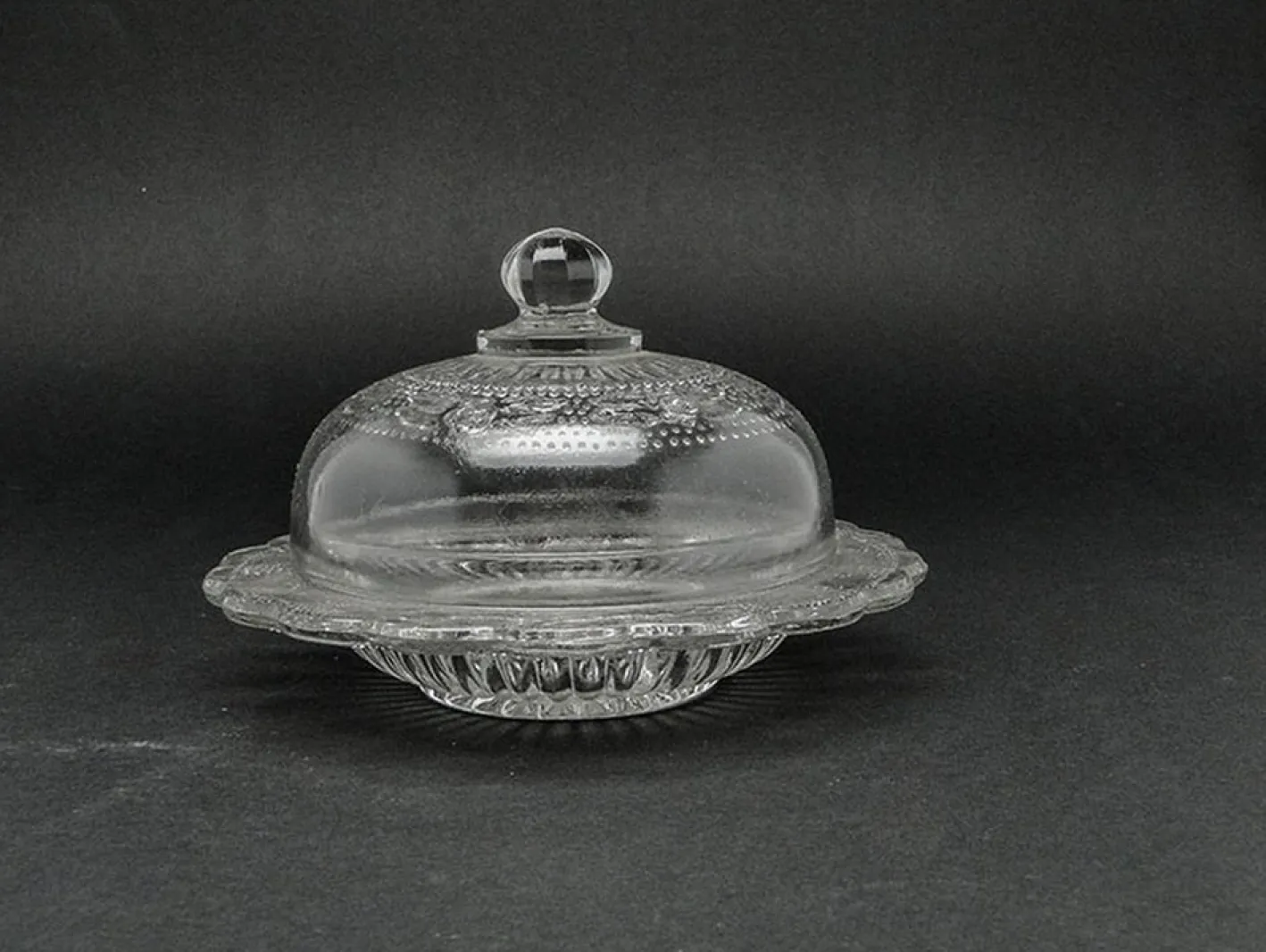 Art Deco Butterdose von Krosno Glassworks, Polen, 1930er
