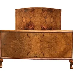 Art Deco Doppelbett aus Nussholz, 1930er