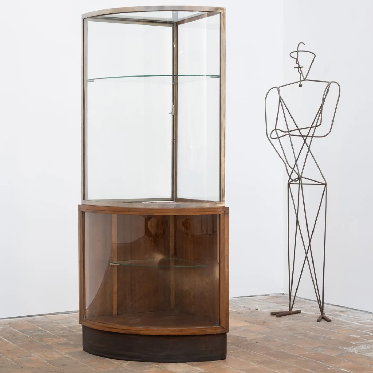 Art Deco Eckvitrine, 1930