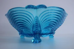 Art Deco Glas mit Fischfüßen - Wunderschönes sattes Blau von Josef Inwald, 1930er