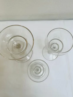 Art Deco Gläser aus Pressglas, Frankreich, 1920er, 18 . Set