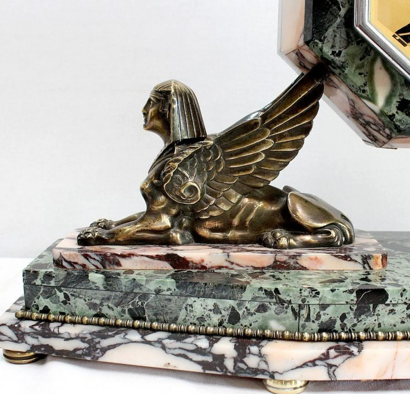 Art Deco Kaminuhr & Dekoration aus Marmor & Bronze, 1940er, 3er Set