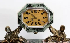Art Deco Kaminuhr & Dekoration aus Marmor & Bronze, 1940er, 3er Set