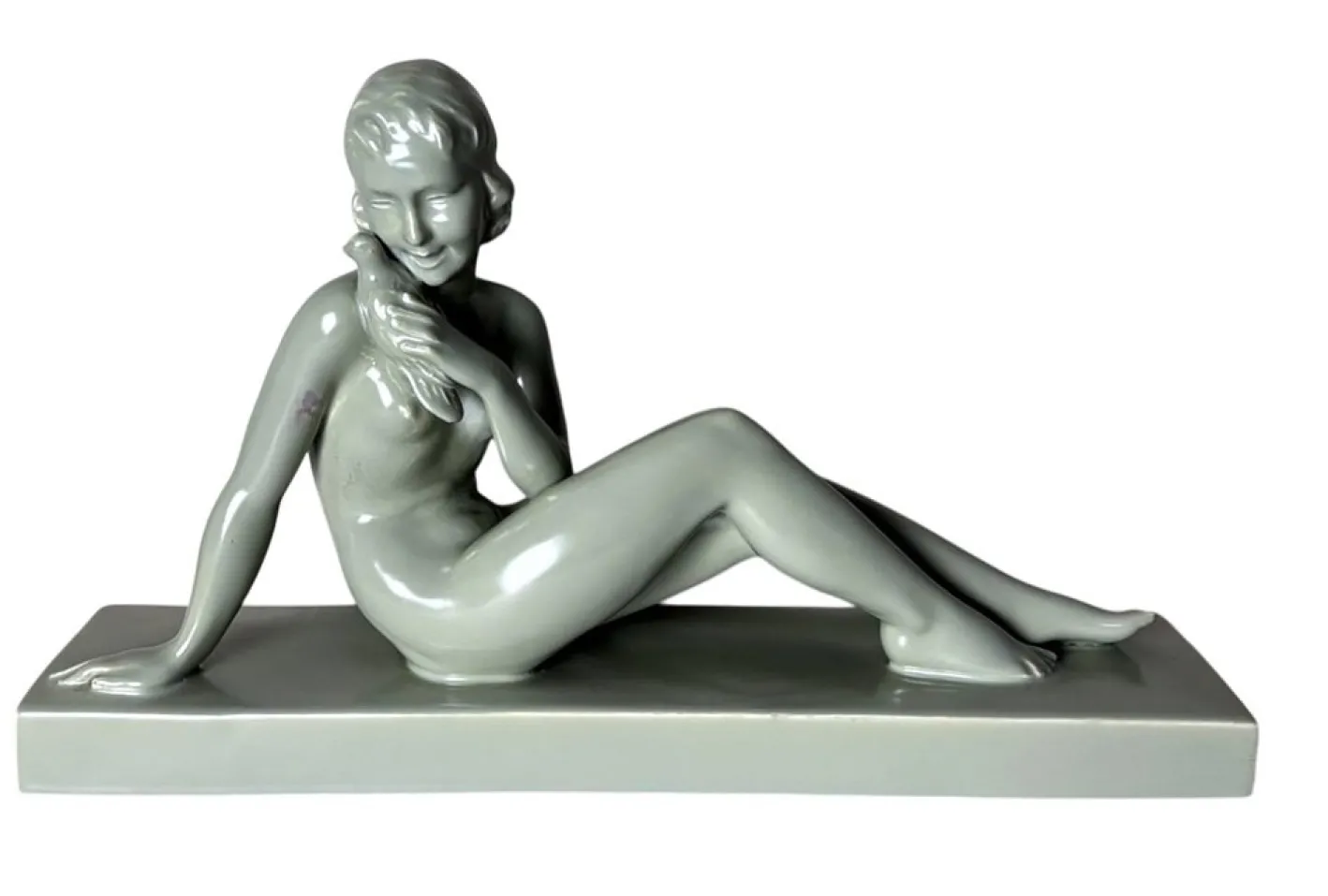 Art Deco Keramikfigur einer jungen Frau im Stil von Saint-Clement, 1920
