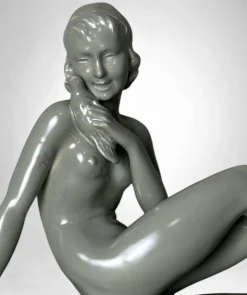 Art Deco Keramikfigur einer jungen Frau im Stil von Saint-Clement, 1920