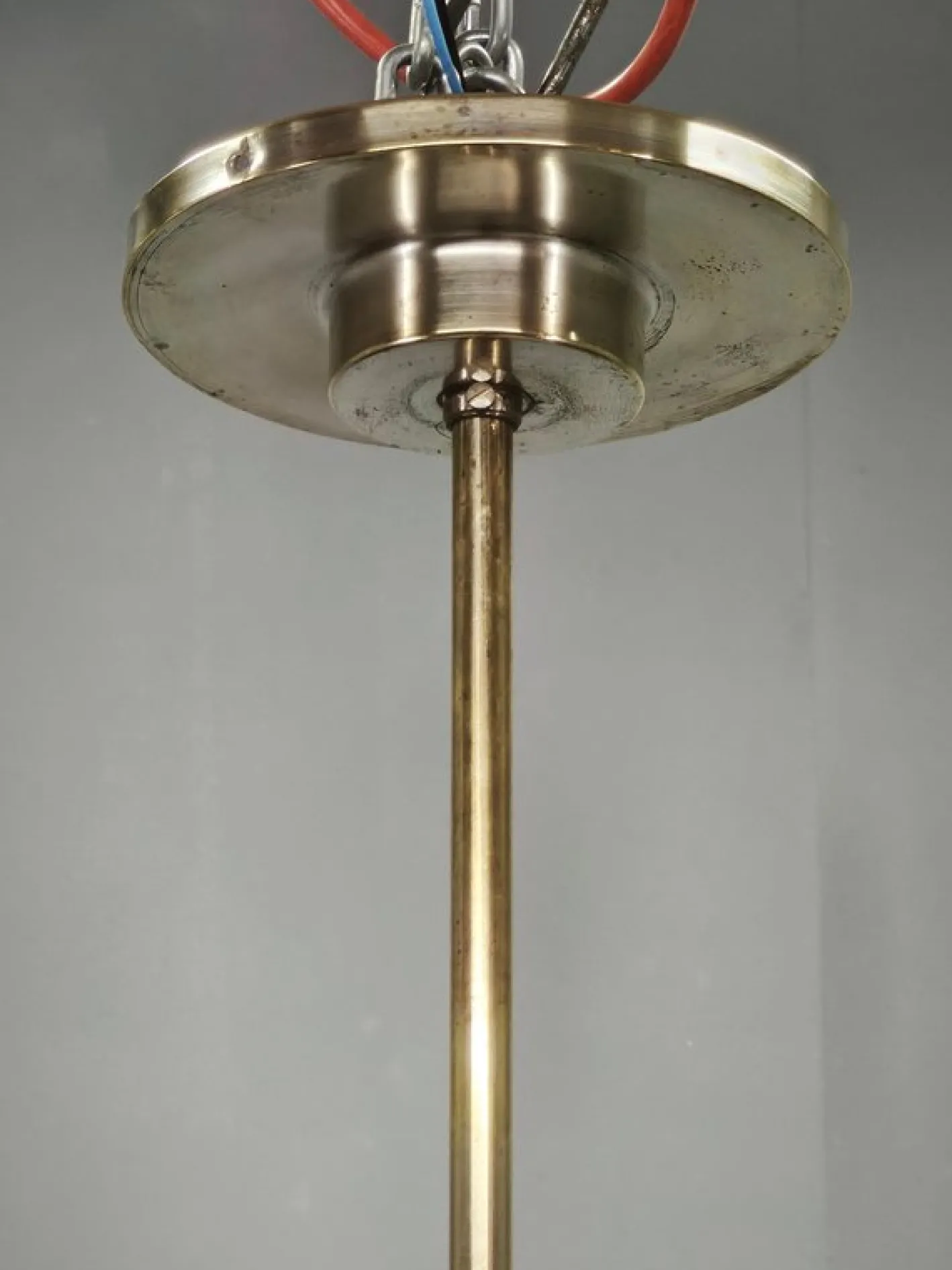 Art Deco Kronleuchter aus Nickel mit Champagnerglasschirmen, 1930er