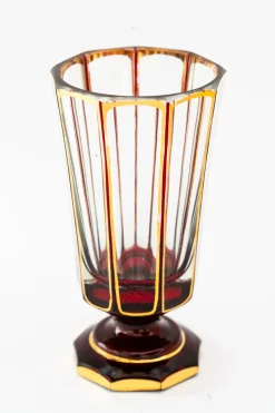 Art Deco Rubinrotes & Vergoldetes Schliffglas, 1920er