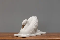 Art Deco Schwanenskulptur in Farbe & Gips, 1950er