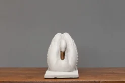 Art Deco Schwanenskulptur in Farbe & Gips, 1950er