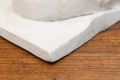 Art Deco Schwanenskulptur in Farbe & Gips, 1950er