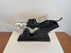 Art Deco Skulptur eines Hirsches und Panthers in Weißgold von Rochard, Frankreich, 1930er