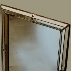 Art Deco Spiegel mit Abgeschrägtem Rahmen & Vergoldetem Messing, Frankreich, 1930