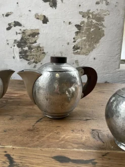 Art Deco Teekannen aus Zinn von René Delavan, 1920er, 4er Set