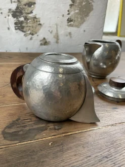 Art Deco Teekannen aus Zinn von René Delavan, 1920er, 4er Set