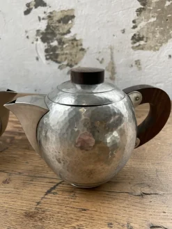 Art Deco Teekannen aus Zinn von René Delavan, 1920er, 4er Set