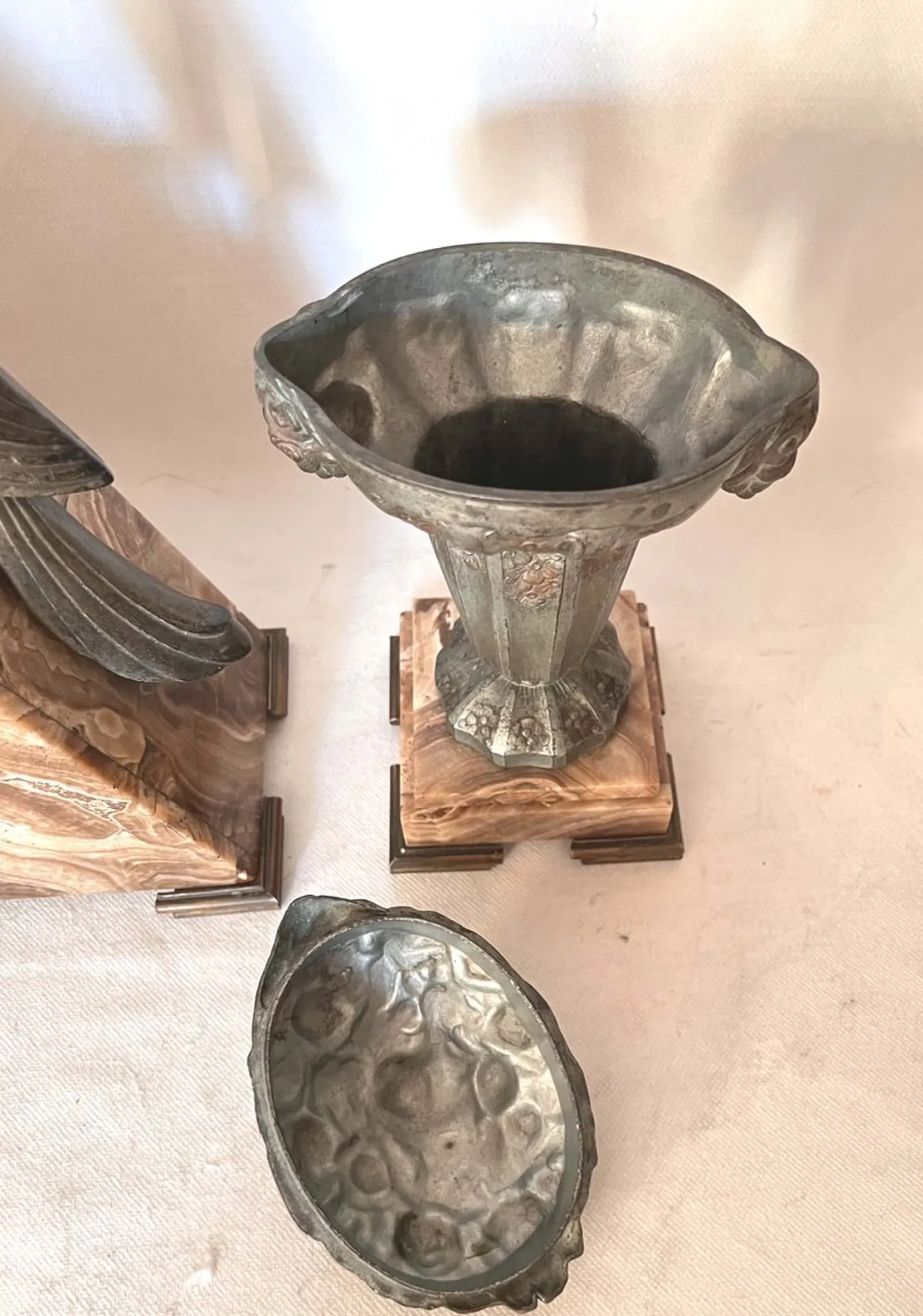 Art Deco Uhr mit Kassetten aus Marmor, 3er Set