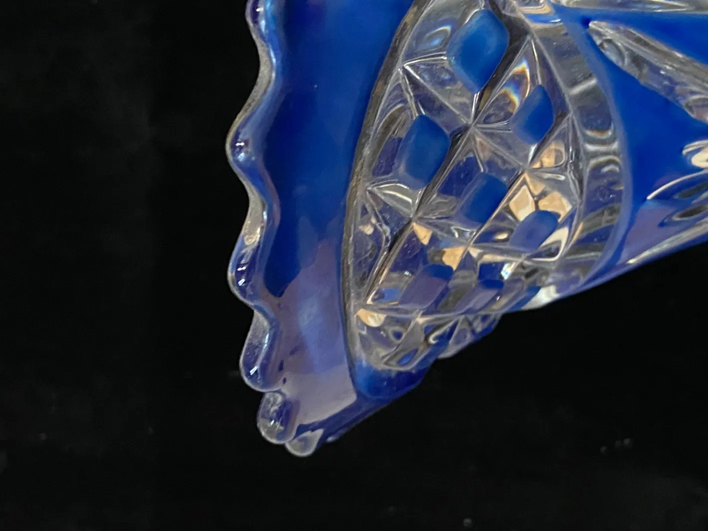 Art Deco Vase aus blauem Kristallglas, 1920