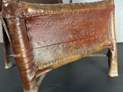 Art Deco Wabi Sabi Colonial Armlehnstuhl aus Rattan & Kunstleder, 1920er