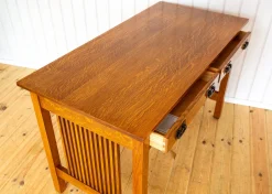 Arts-and-Crafts-Mission-Schreibtisch aus Eichenholz von L. und J.G Stickley, 1993