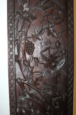 Asiatische geschnitzte Holzsäulen, 1890er, 2er Set