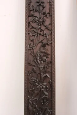Asiatische geschnitzte Holzsäulen, 1890er, 2er Set
