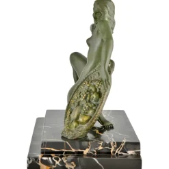 A. Soleau, Kniender Art Deco Akt mit Obstkorb, 1930, Bronze mit Marmorsockel