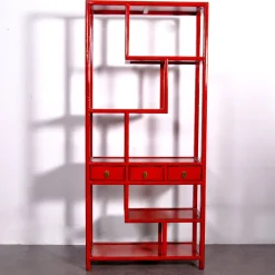 Asymmetrisches chinesisches Bücherregal in Rotem Lack
