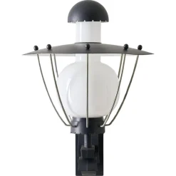 Außenwandlampe mit Metallschirm und Glasdiffusor von Bega, 1970er