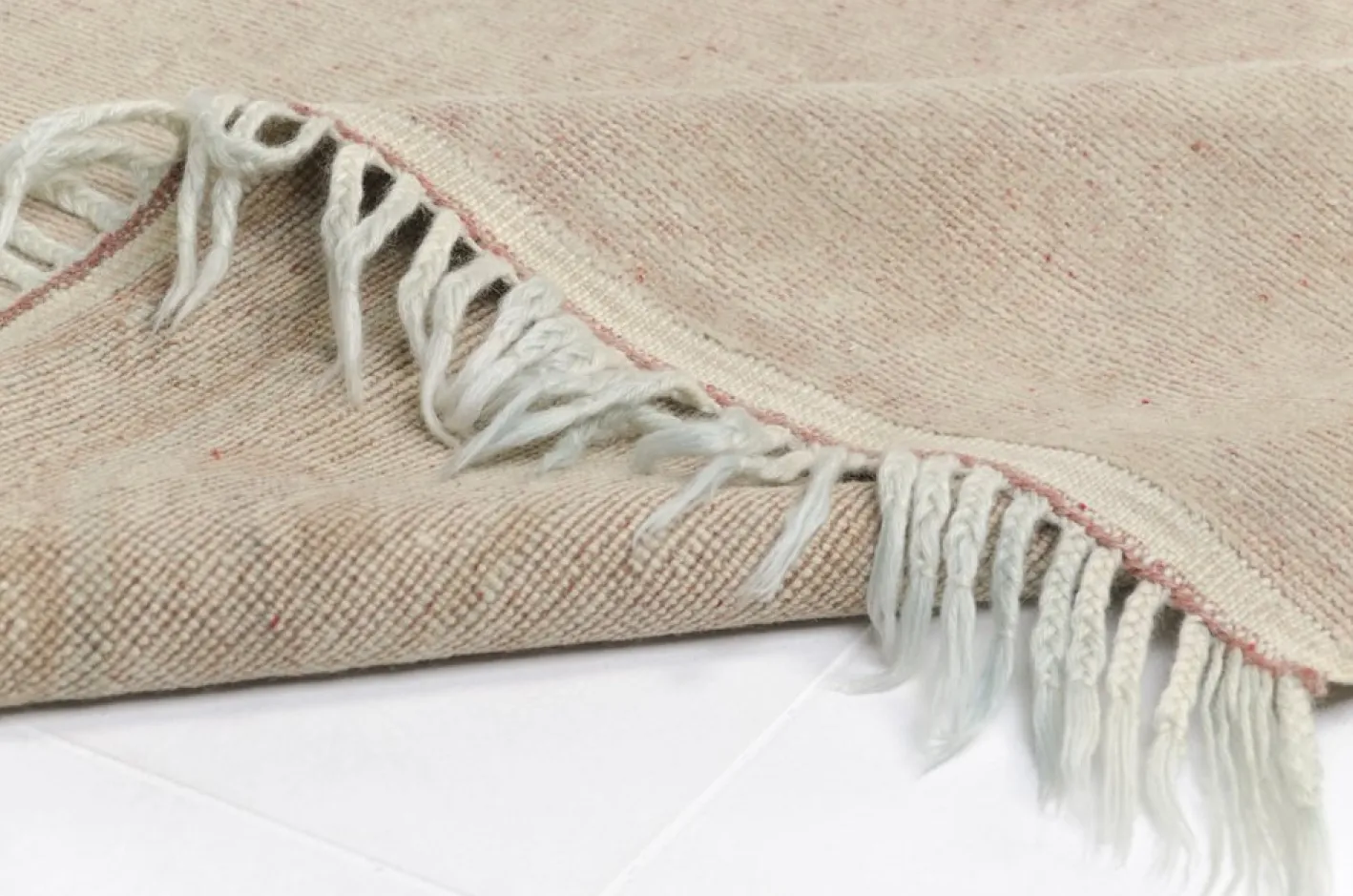Ausgeblichener Teppich