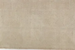 Ausgeblichener Teppich
