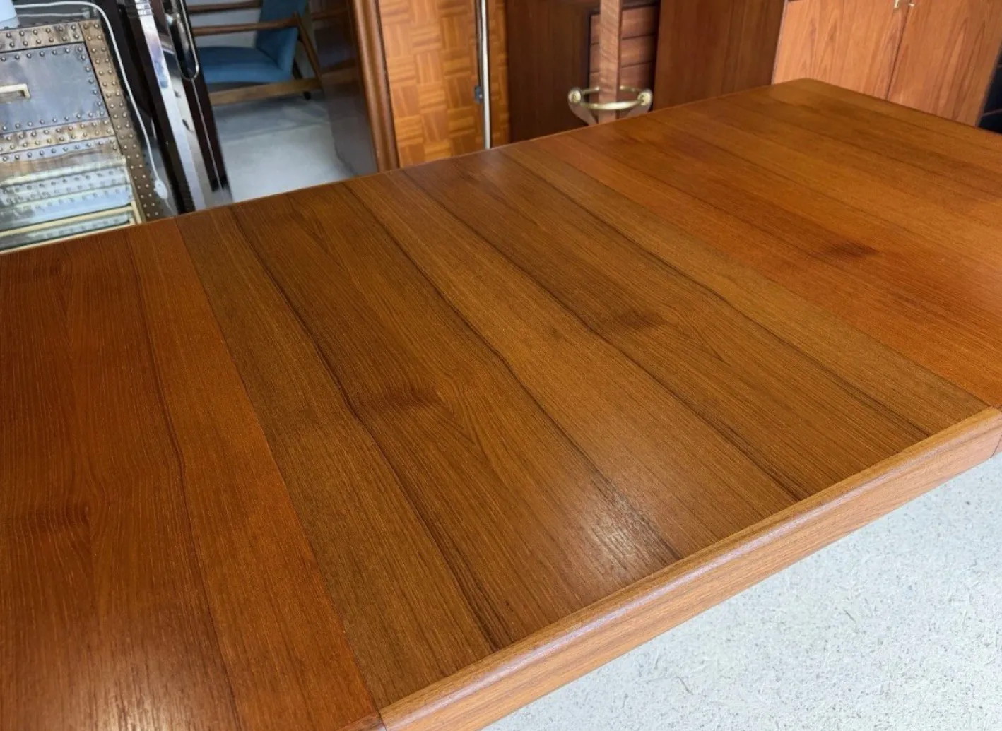 Ausziehbarer dänischer Mid-Century Esstisch aus Teak von Henry Walter Klein für Bramin