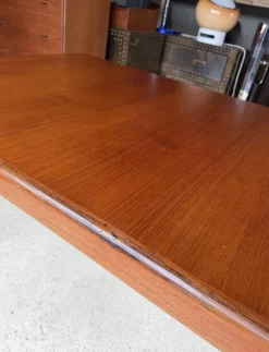 Ausziehbarer dänischer Mid-Century Esstisch aus Teak von Henry Walter Klein für Bramin