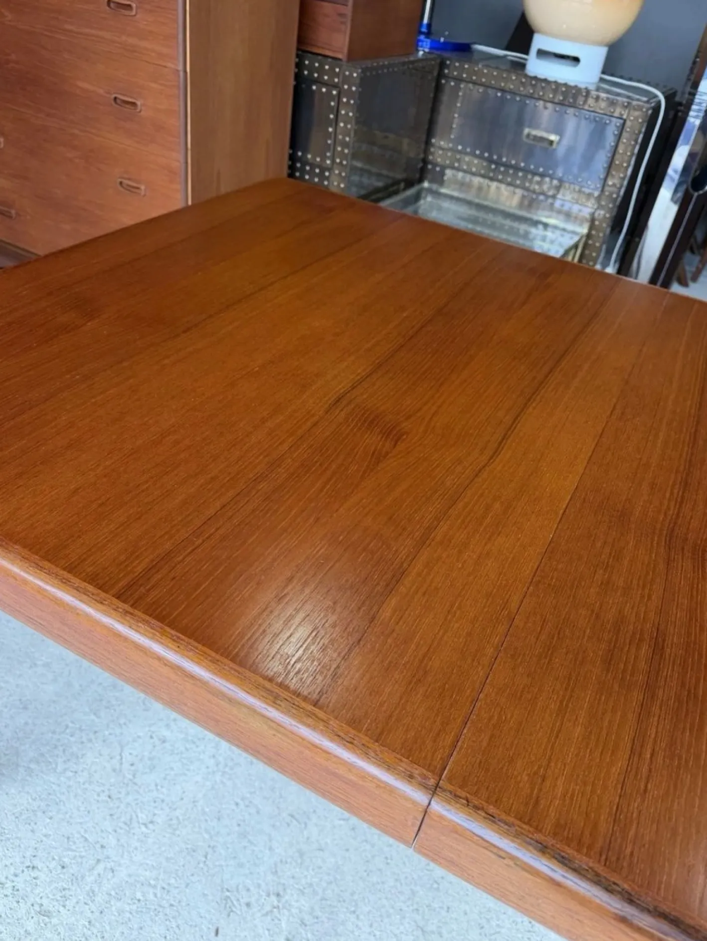 Ausziehbarer dänischer Mid-Century Esstisch aus Teak von Henry Walter Klein für Bramin