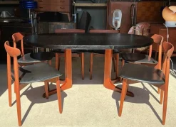 Ausziehbarer dänischer Vintage Esstisch aus Teak, 1960er