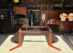 Ausziehbarer dänischer Vintage Esstisch aus Teak, 1960er