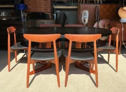 Ausziehbarer dänischer Vintage Esstisch aus Teak, 1960er