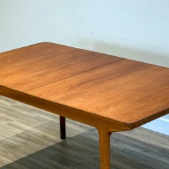Ausziehbarer Mid-Century Esstisch von Tom Robertson für McIntosh