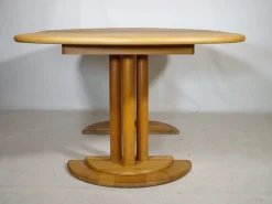 Ausziehbarer Mid-Century Modern Esstisch aus Erlenholz von Rainer Daumiller, 1970er