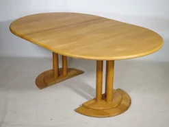 Ausziehbarer Mid-Century Modern Esstisch aus Erlenholz von Rainer Daumiller, 1970er
