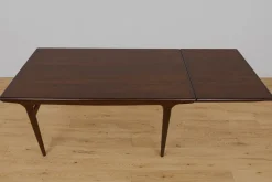 Ausziehbarer Mid-Century Modern Teak Esstisch von Johannes Andersen für Uldum Møbelfabrik, Denmark, 1960er