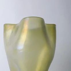 Bacan Vase von Purho
