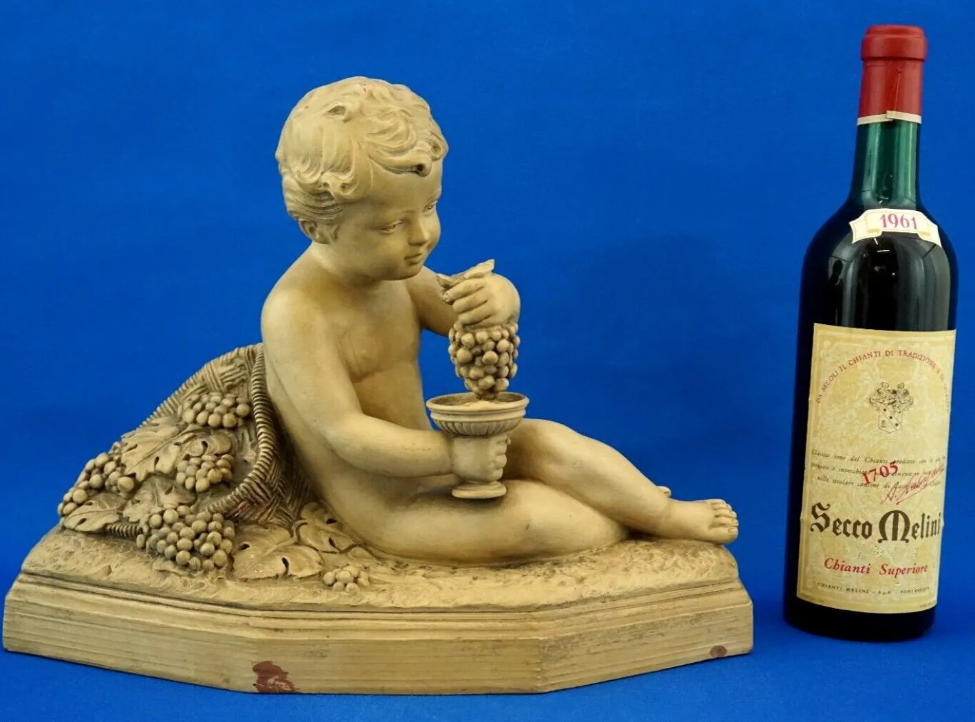 Bacchanal Putto Kind Bacchus Terrakotta Skulptur von Bohumil Rezl, Tschechoslowakei, 1800er