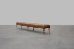Bank mit sechs gedrechselten Beinen, 19. Jh., 1840er