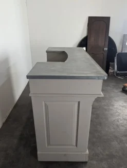 Bar aus Pinienholz mit Grauer Patina