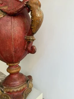 Barocker Kerzenhalter aus lackiertem Holz & Gips, 17. Jh., Spanien, 1600
