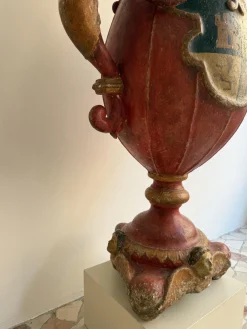 Barocker Kerzenhalter aus lackiertem Holz & Gips, 17. Jh., Spanien, 1600